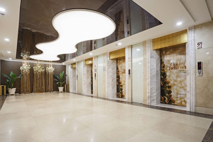 Lobby Photos