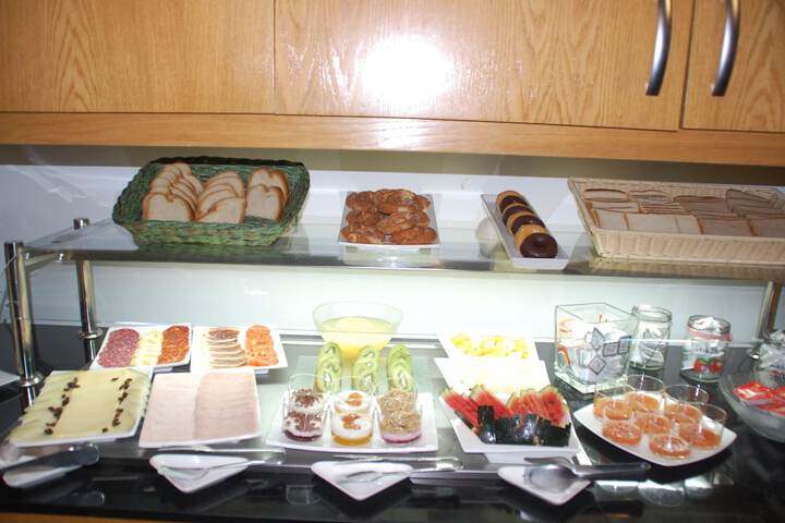 Breakfast buffet