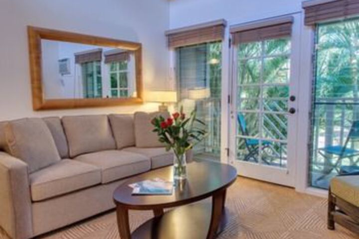 Aina Nalu Condo D201 in Lahaina, HI