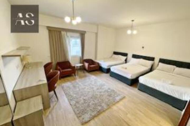 White Palace Hotel EG