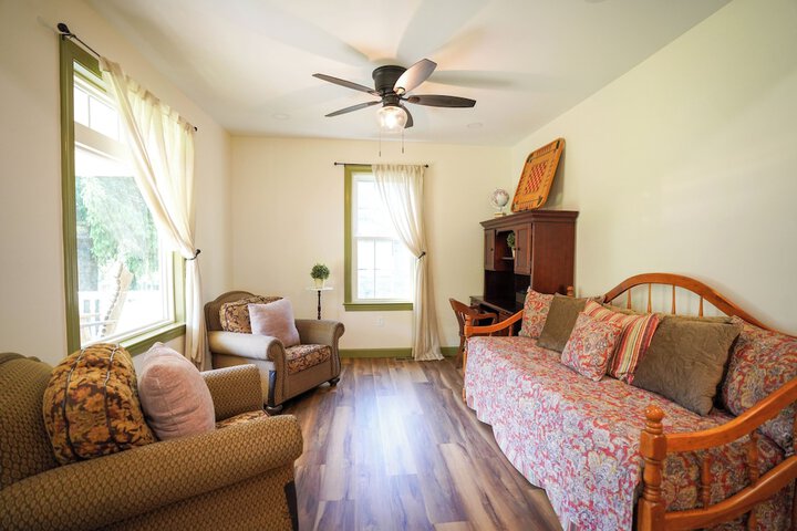Room 135 of 230