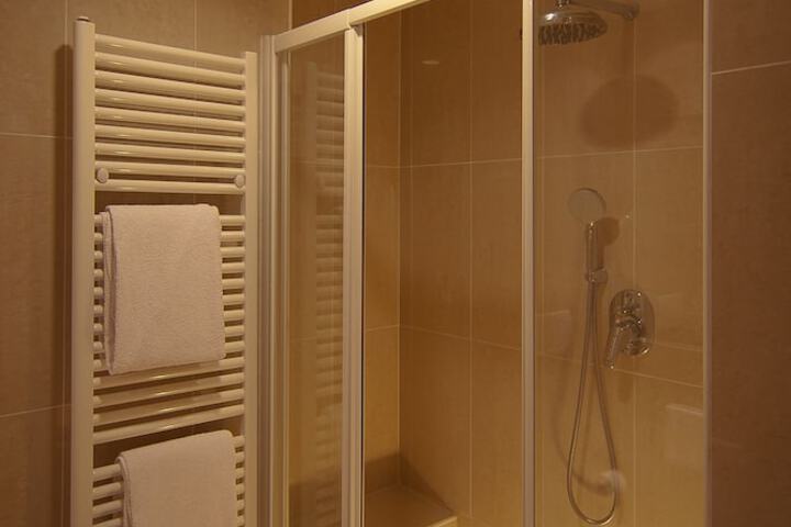 Bath Interior
