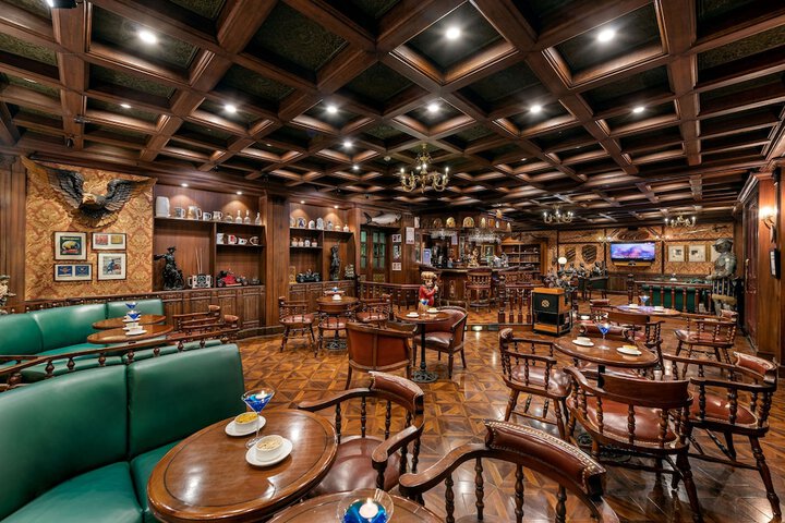 Lounge 59 of 81