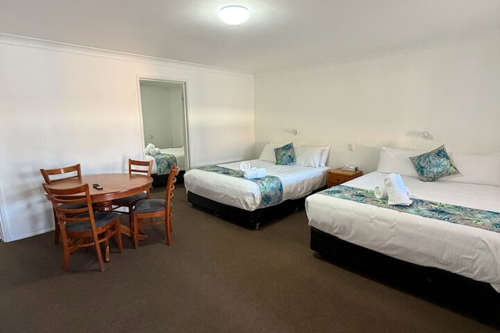 Room 44 of 61