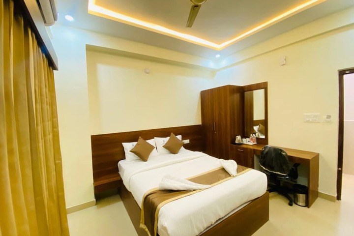 Room 14 of 29