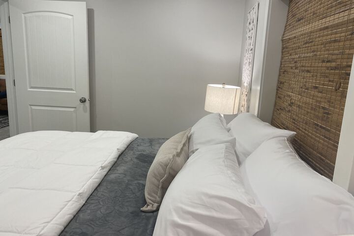 Room 45 of 426