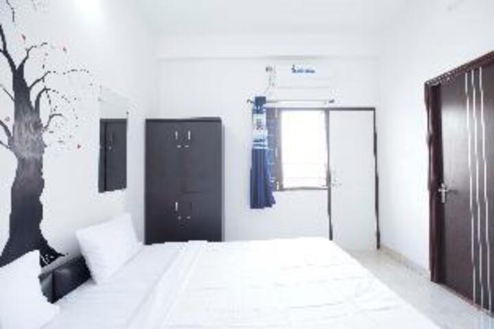 HILL VIEW BY OYO ROOMS