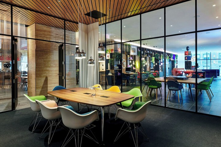 Meeting facility