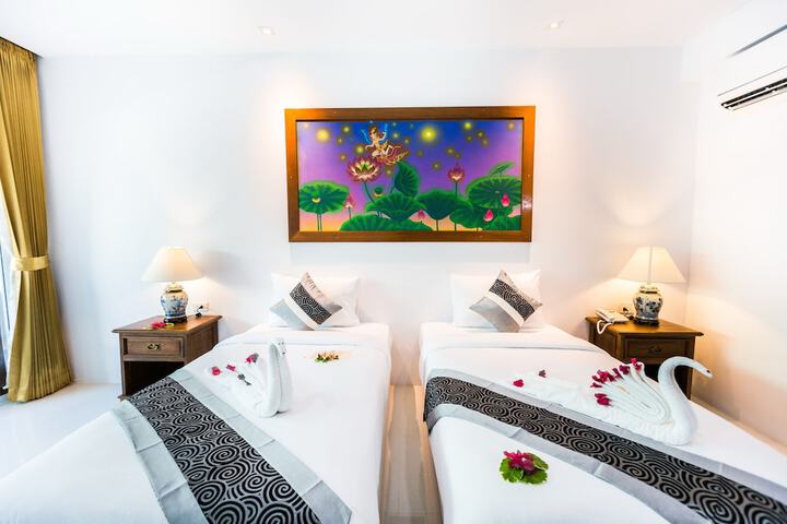 Room 21 of 90