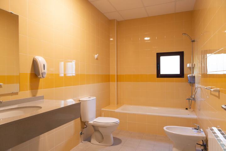 Room 15 of 22