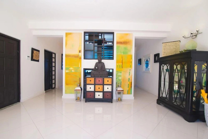 hotel_rooms