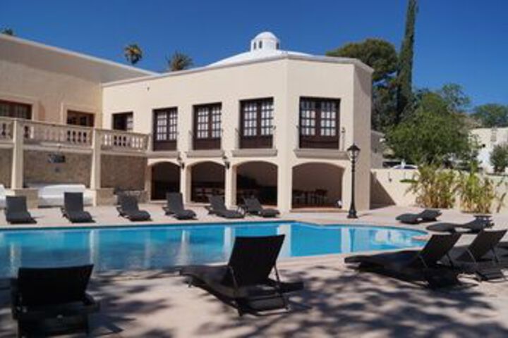Pool 57 of 60