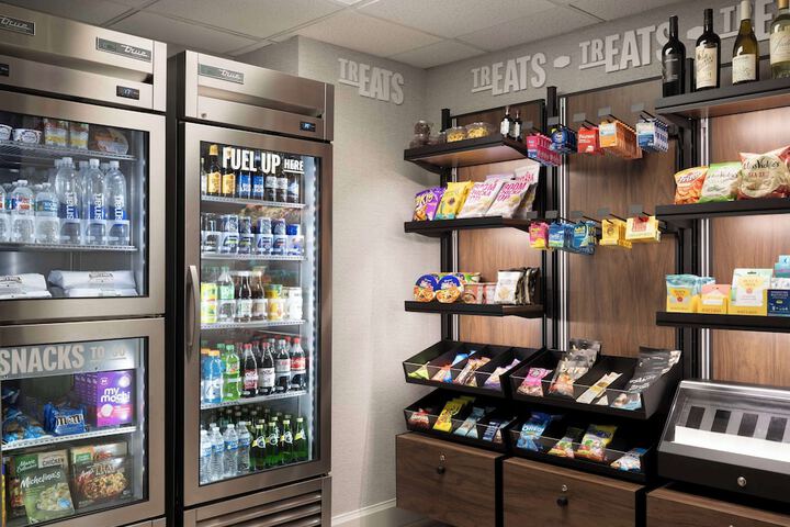 Snack bar