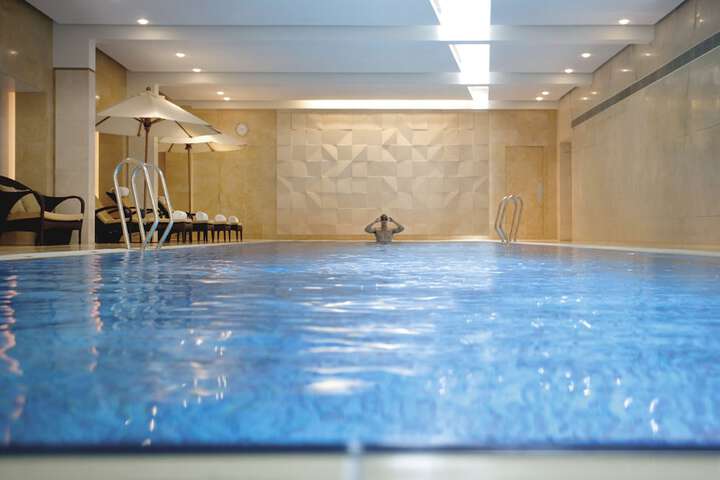 Hotel with Pool