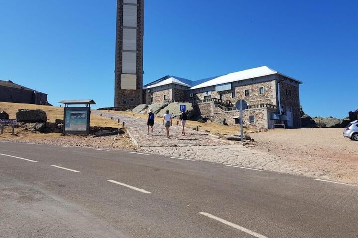 HOSPEDERIA DEL SANTUARIO DE LA PENA DE F