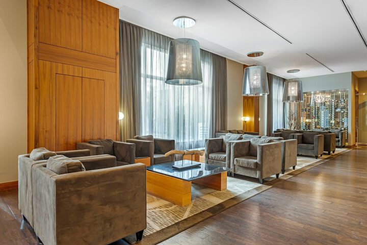 Guest Lobby
