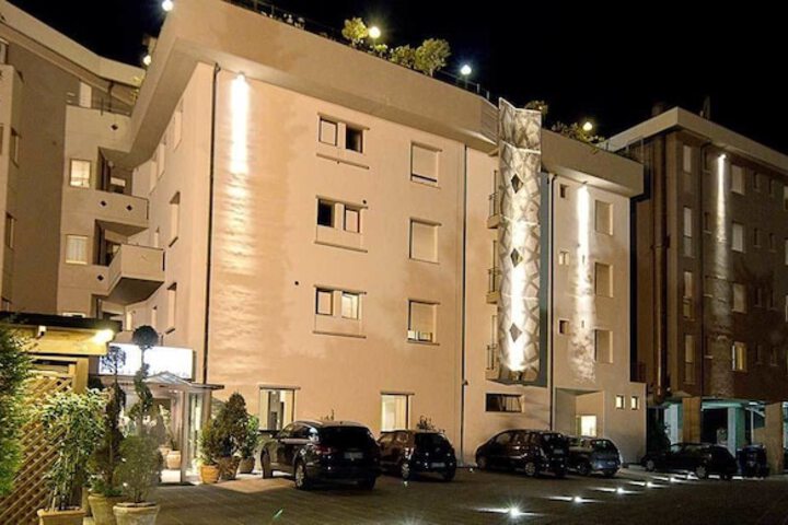 Hotel 36 of 38