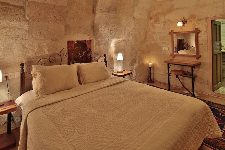 Room 29 of 135