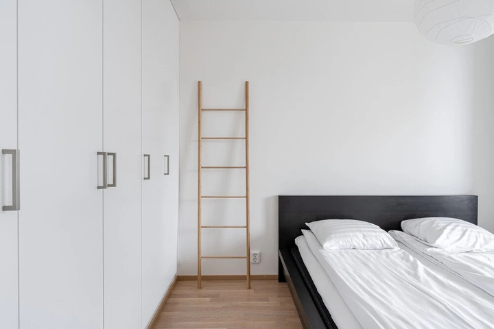 Room 3 of 14