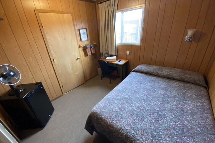 Room 8 of 45