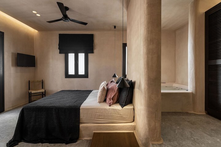 Room 87 of 260