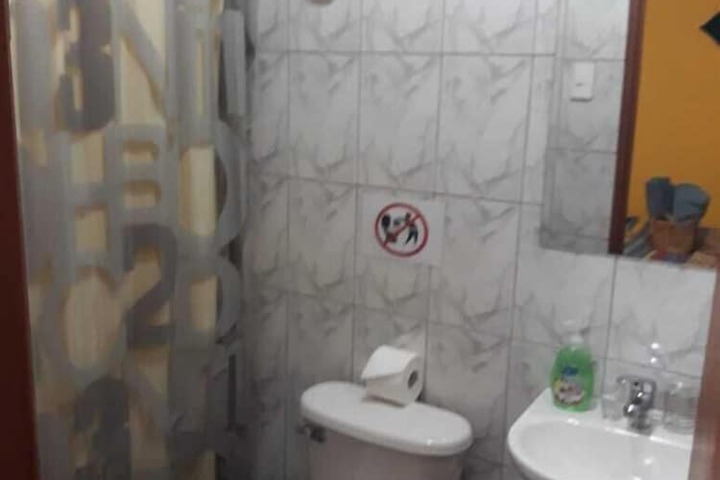 Room 34 of 47