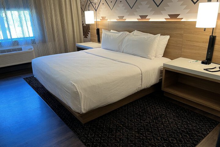 Room 8 of 53