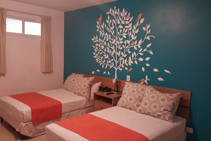 Room 4 of 53