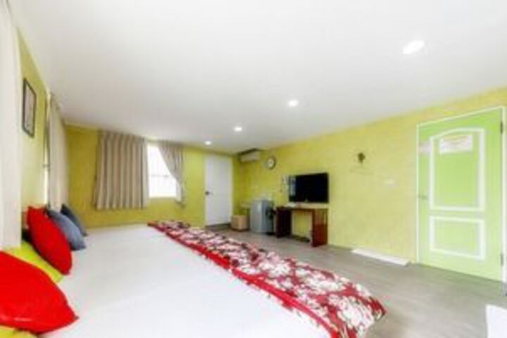 Room 49 of 67