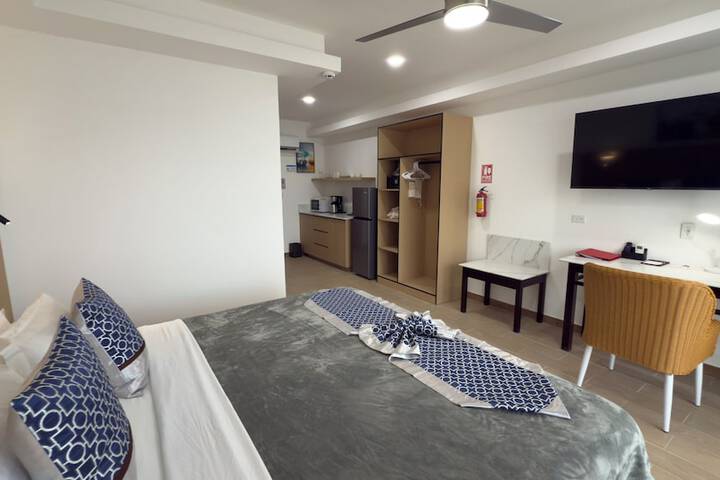 Room 81 of 272