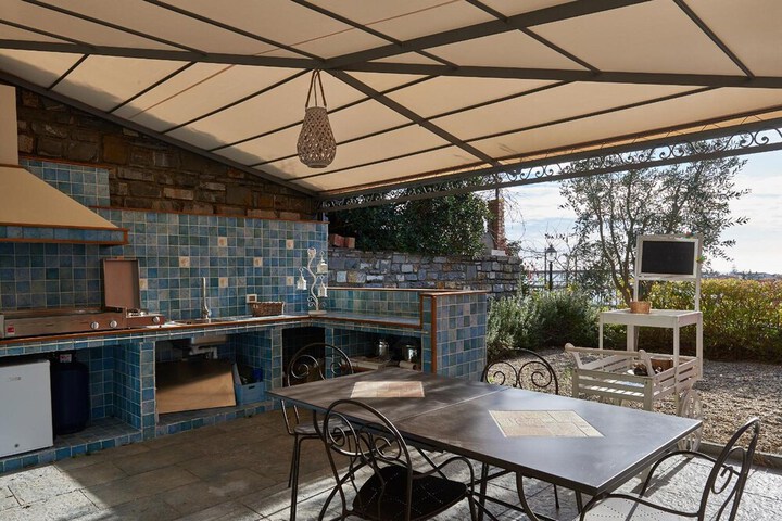Terrace/Patio 26 of 53