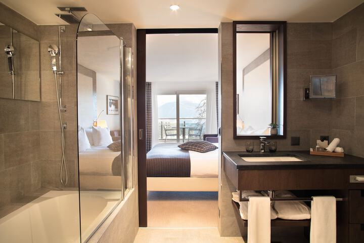 Bath Interior