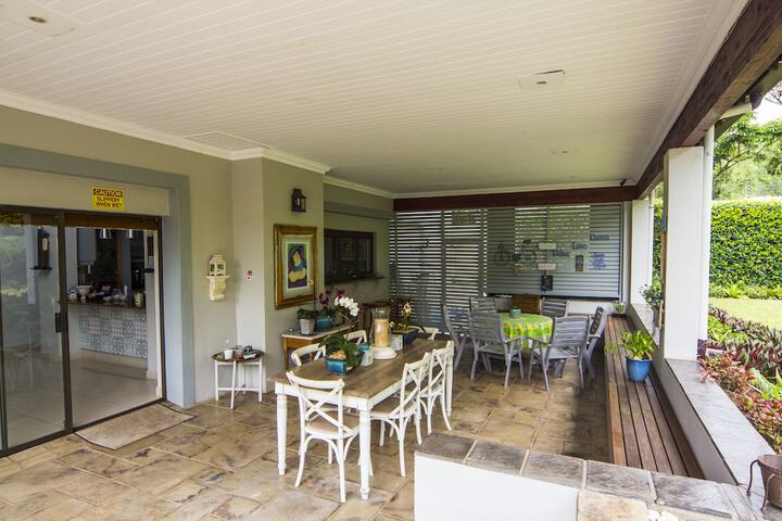 Terrace/Patio 56 of 58