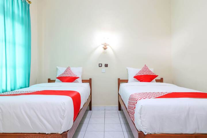 Room 19 of 33