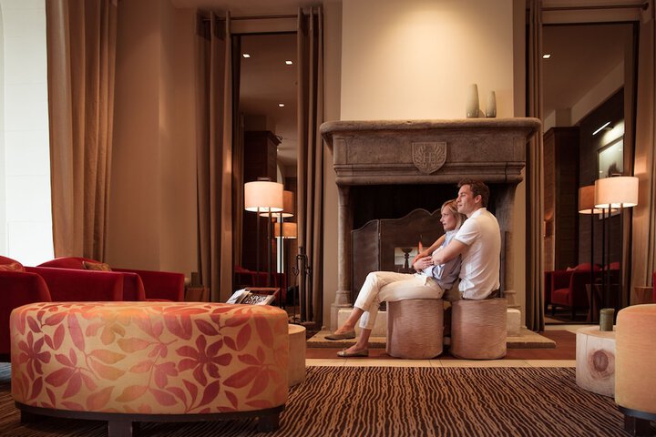 Guest Lobby