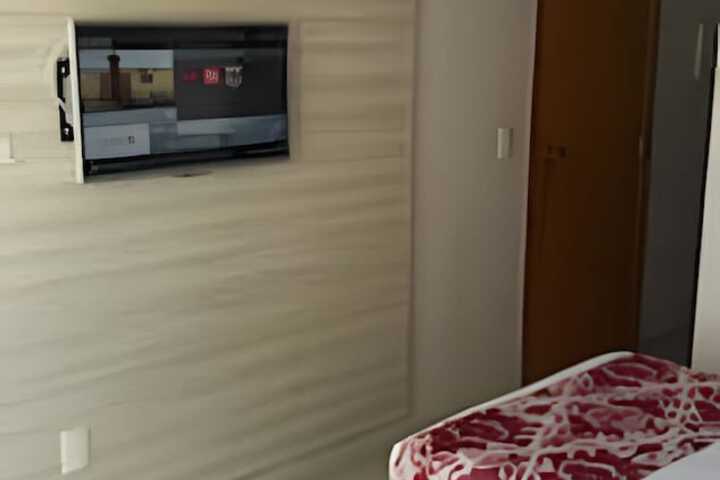 Room 51 of 137