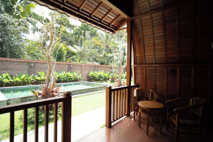 Terrace/Patio 7 of 26