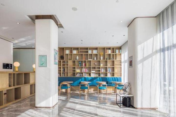 Lichengxuan Hotel (Zhoushan Putuo World Shop)