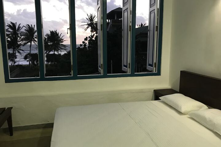 Room 19 of 26