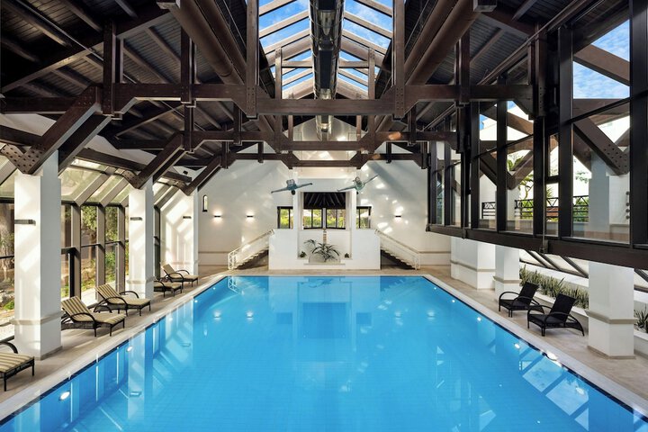 Pool 61 of 184