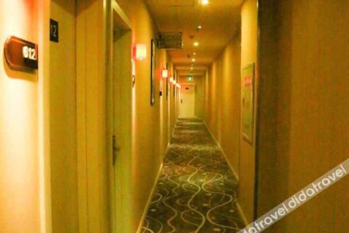 7 Days Premium (Harbin Central Street Sophia Cathedral)