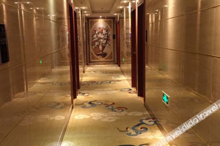 Hotel Interior 10 of 13