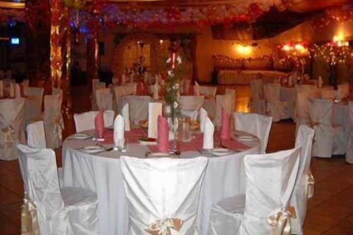 Ballroom/Hall 22 of 26