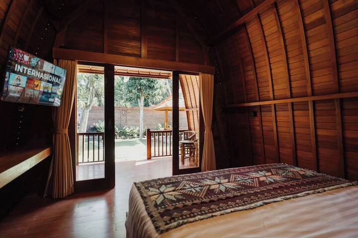 Room 12 of 26