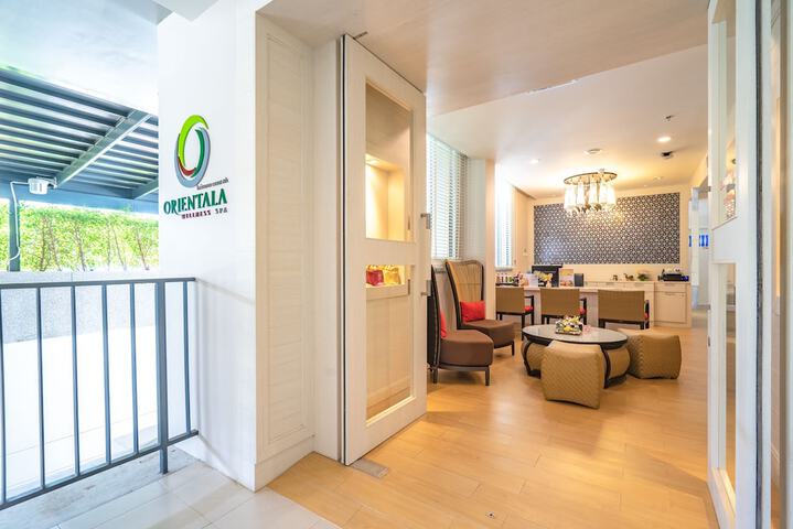 Hotel Interior 134 of 220