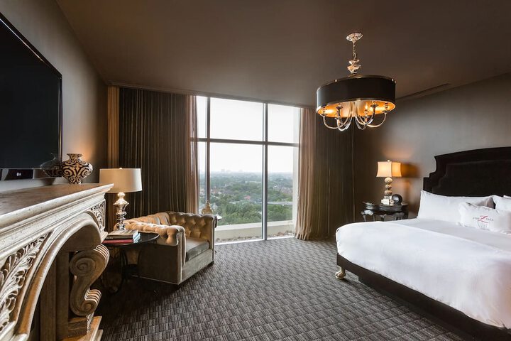 Room 5 of 36