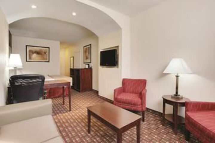 Suite Photo