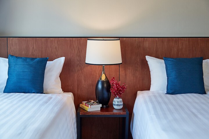 Room 10 of 55