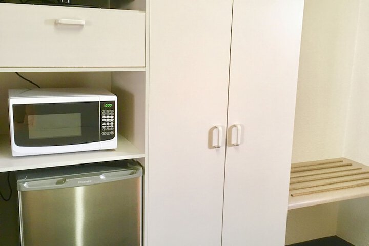 Room 11 of 24