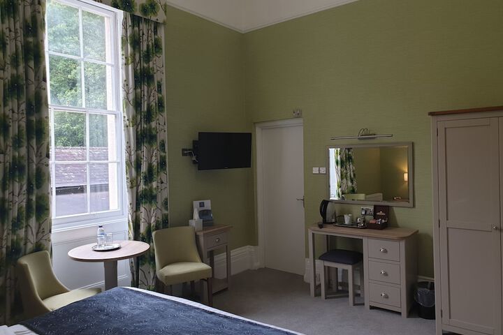 Room 16 of 70